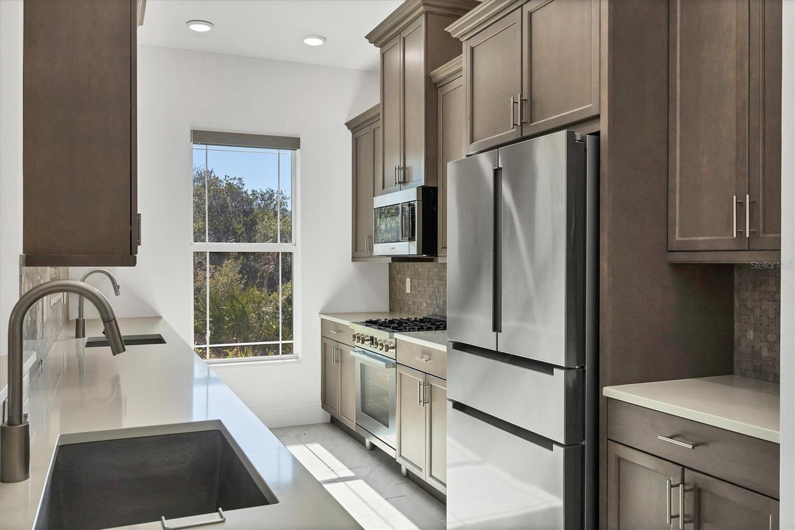 Image 14 of 39 For 7835 Hidden Creek Loop 101