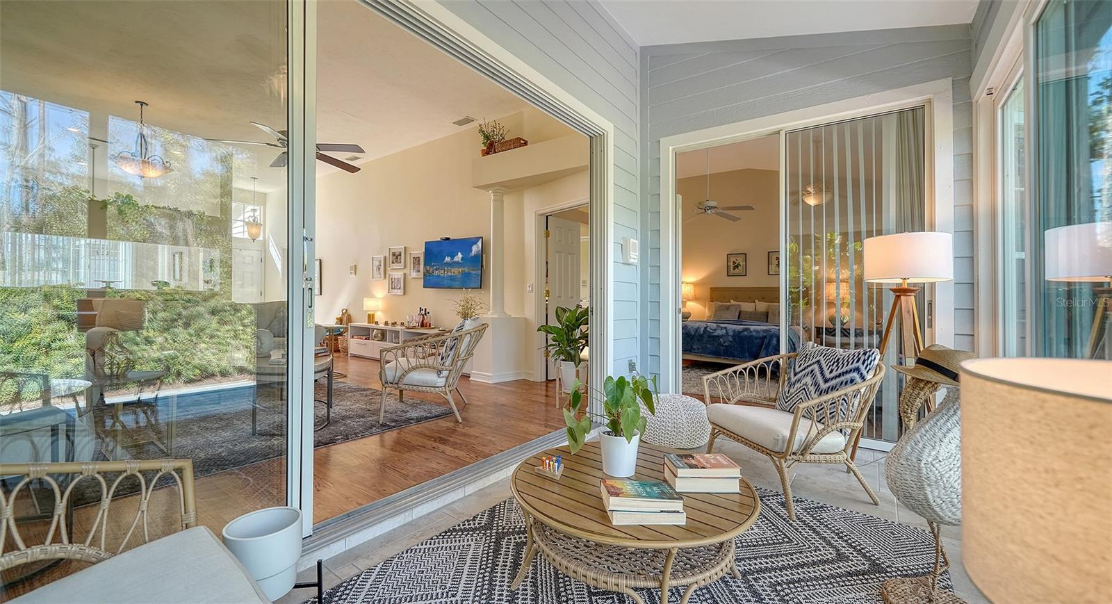 Image 16 of 65 For 7628 Whitebridge Glen