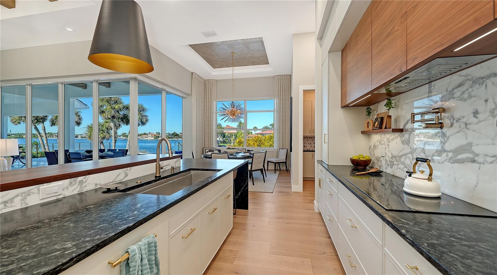 Image 24 of 50 For 1739 Little Pointe Circle