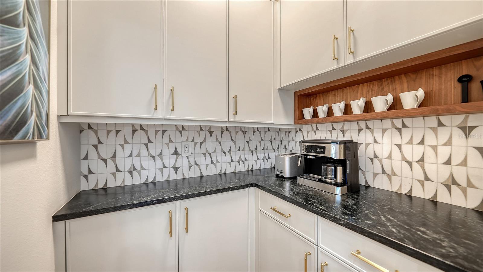 Image 26 of 50 For 1739 Little Pointe Circle