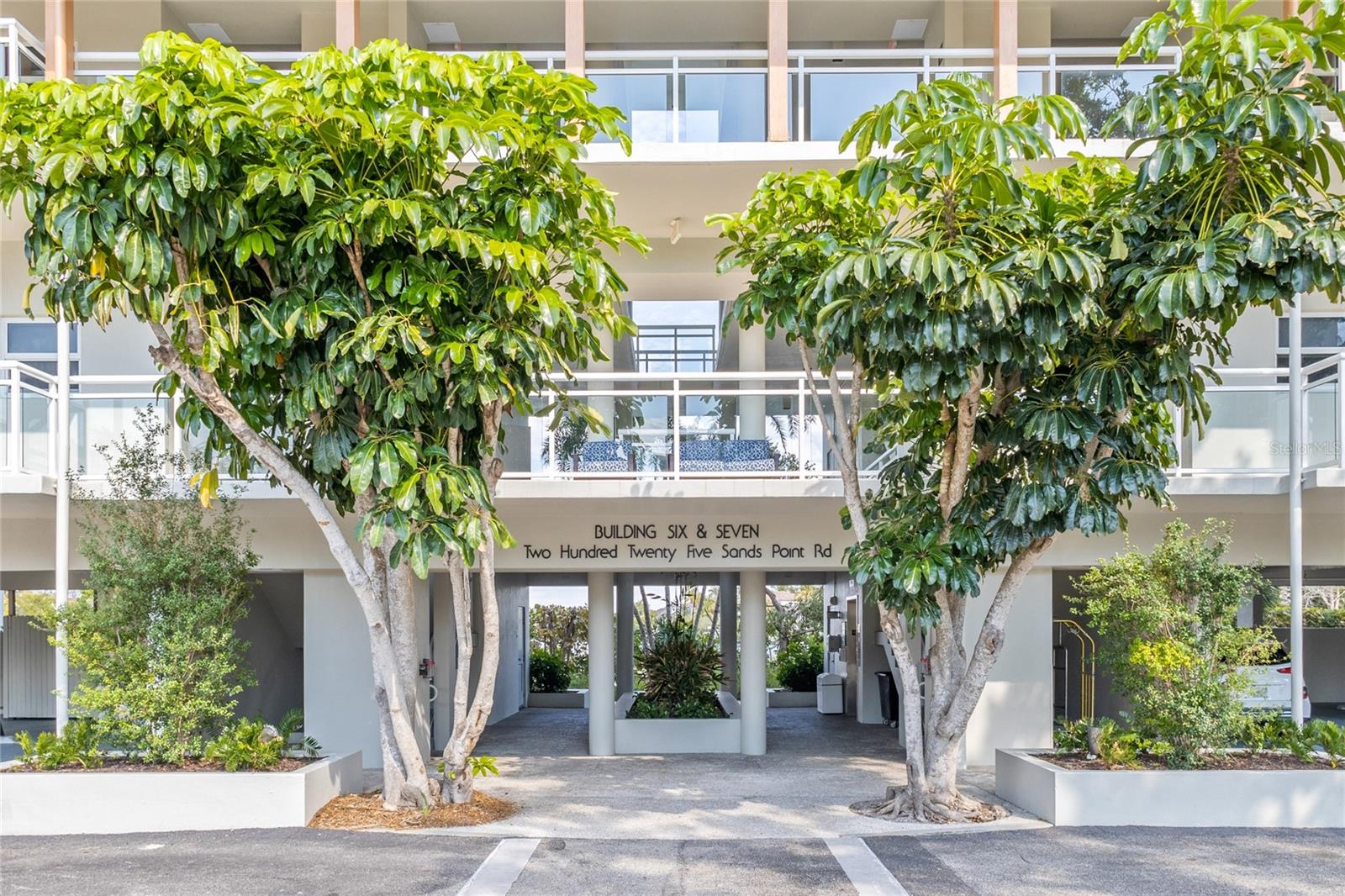 Image 2 of 44 For 225 Sands Point Road 7101