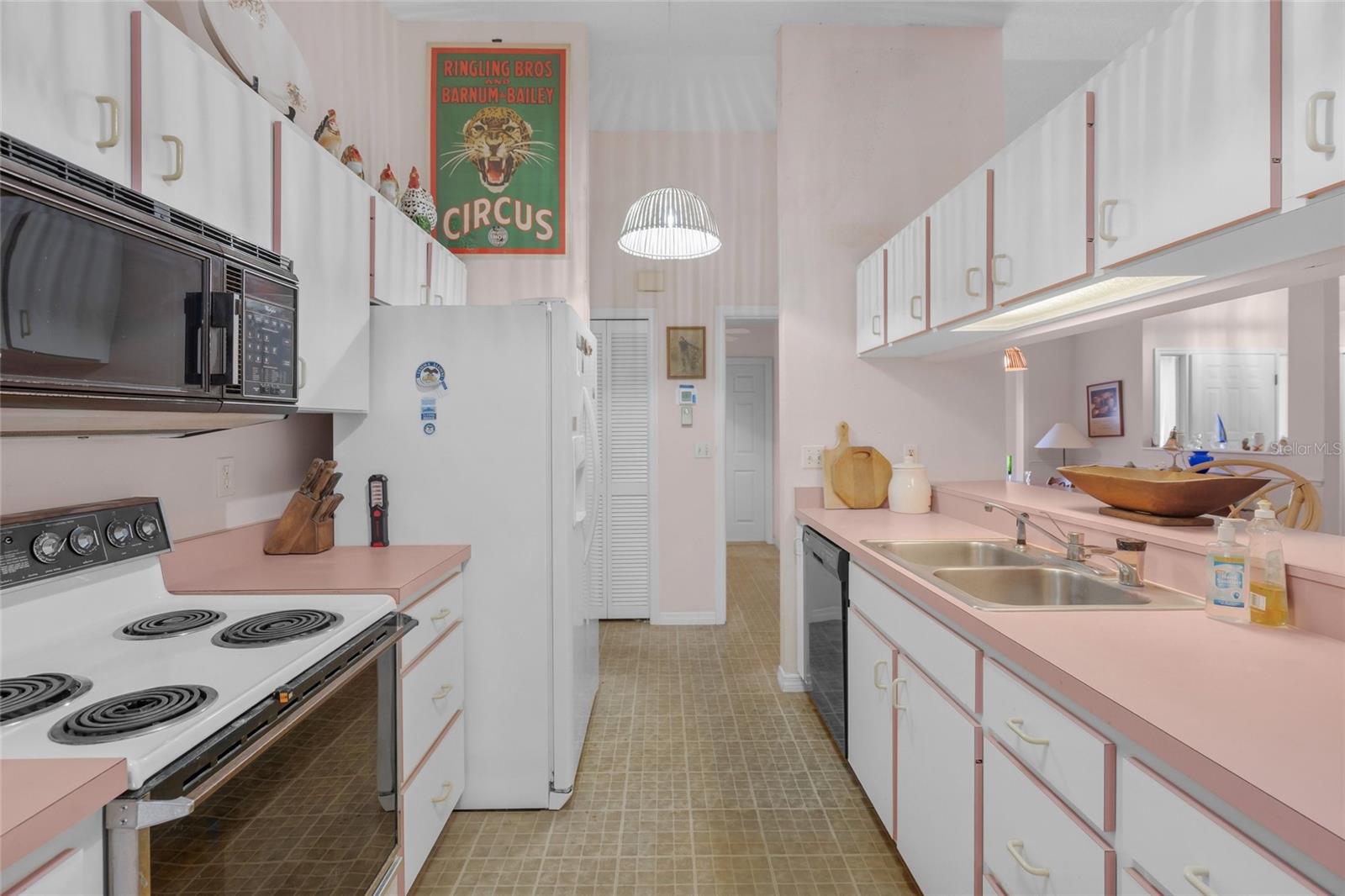 Image 11 of 45 For 2144 Cork Oak Street