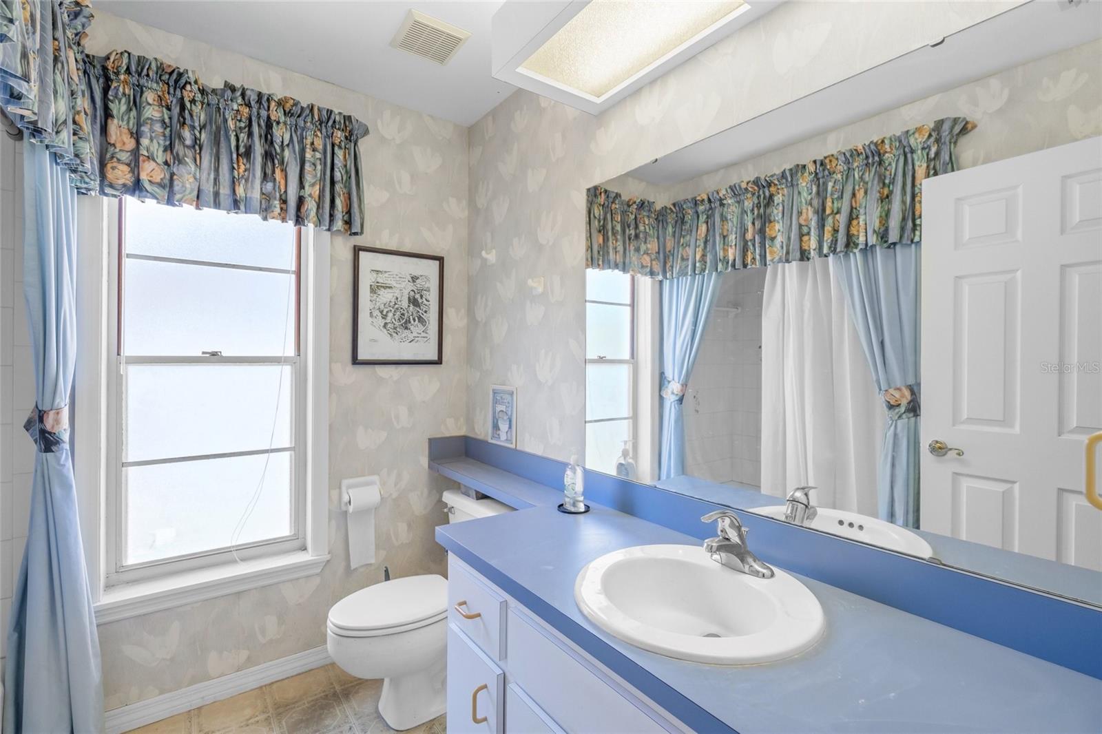 Image 24 of 45 For 2144 Cork Oak Street