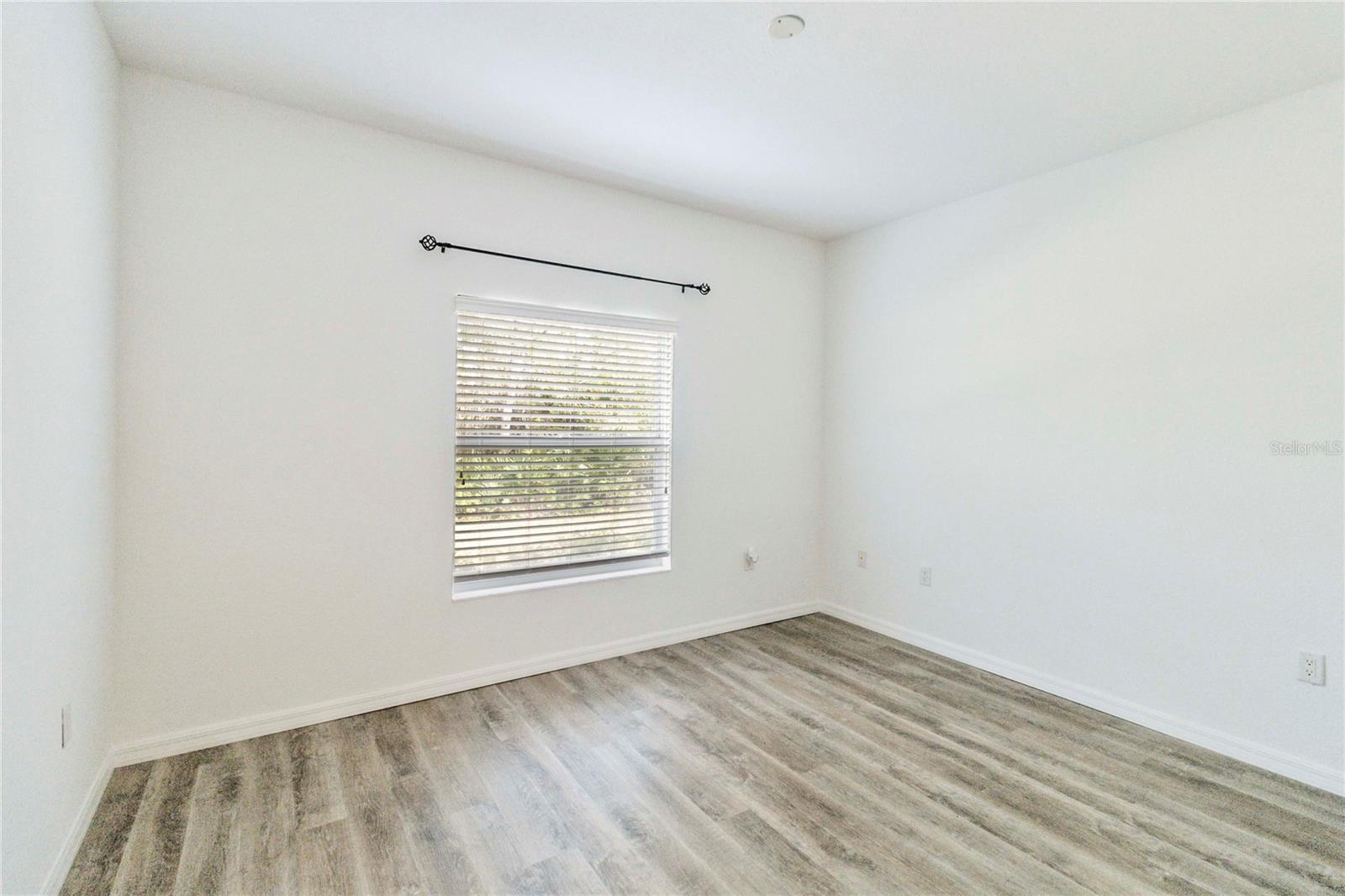 Image 14 of 29 For 6351 Bay Cedar Lane