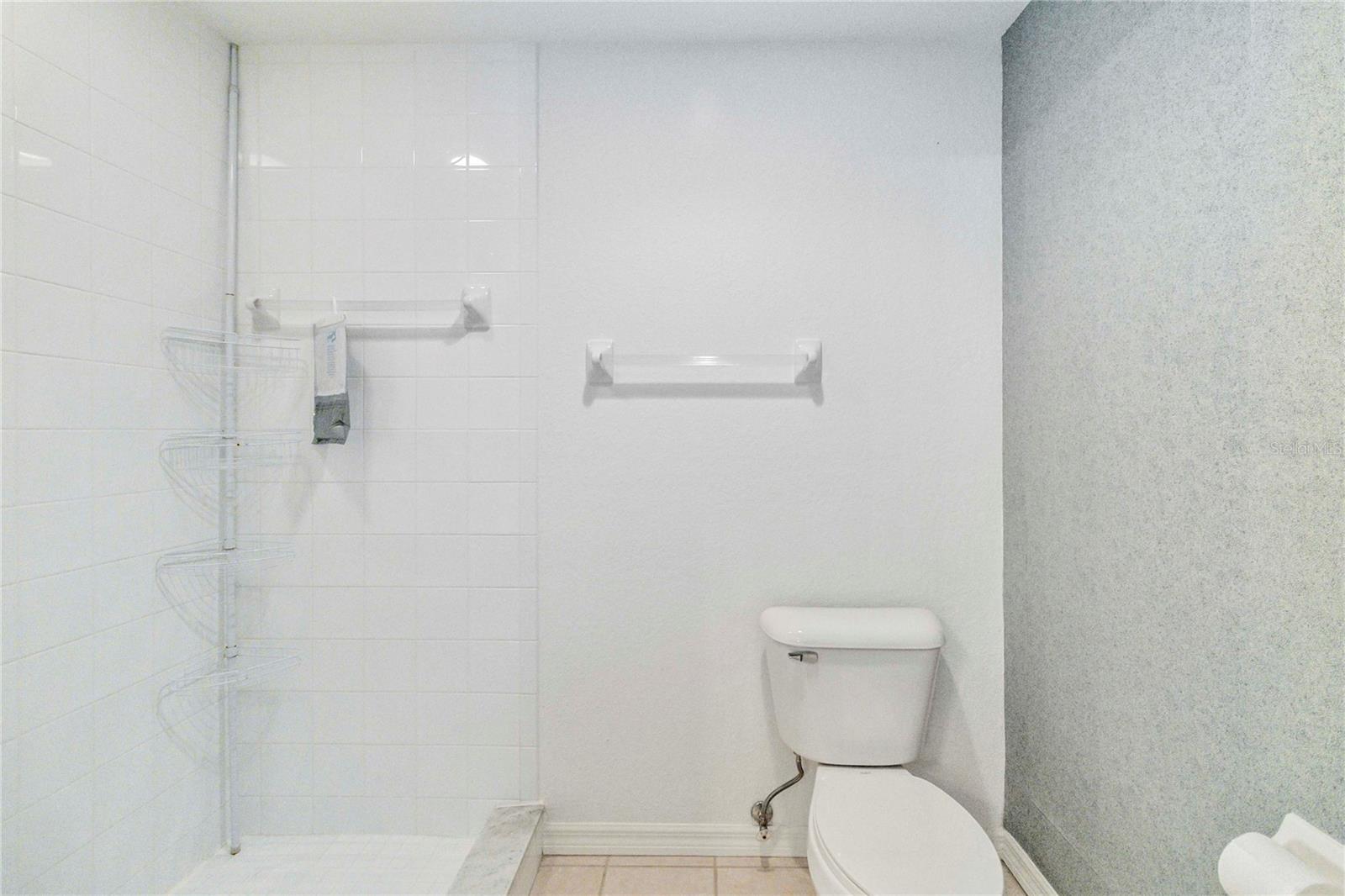 Image 20 of 29 For 6351 Bay Cedar Lane