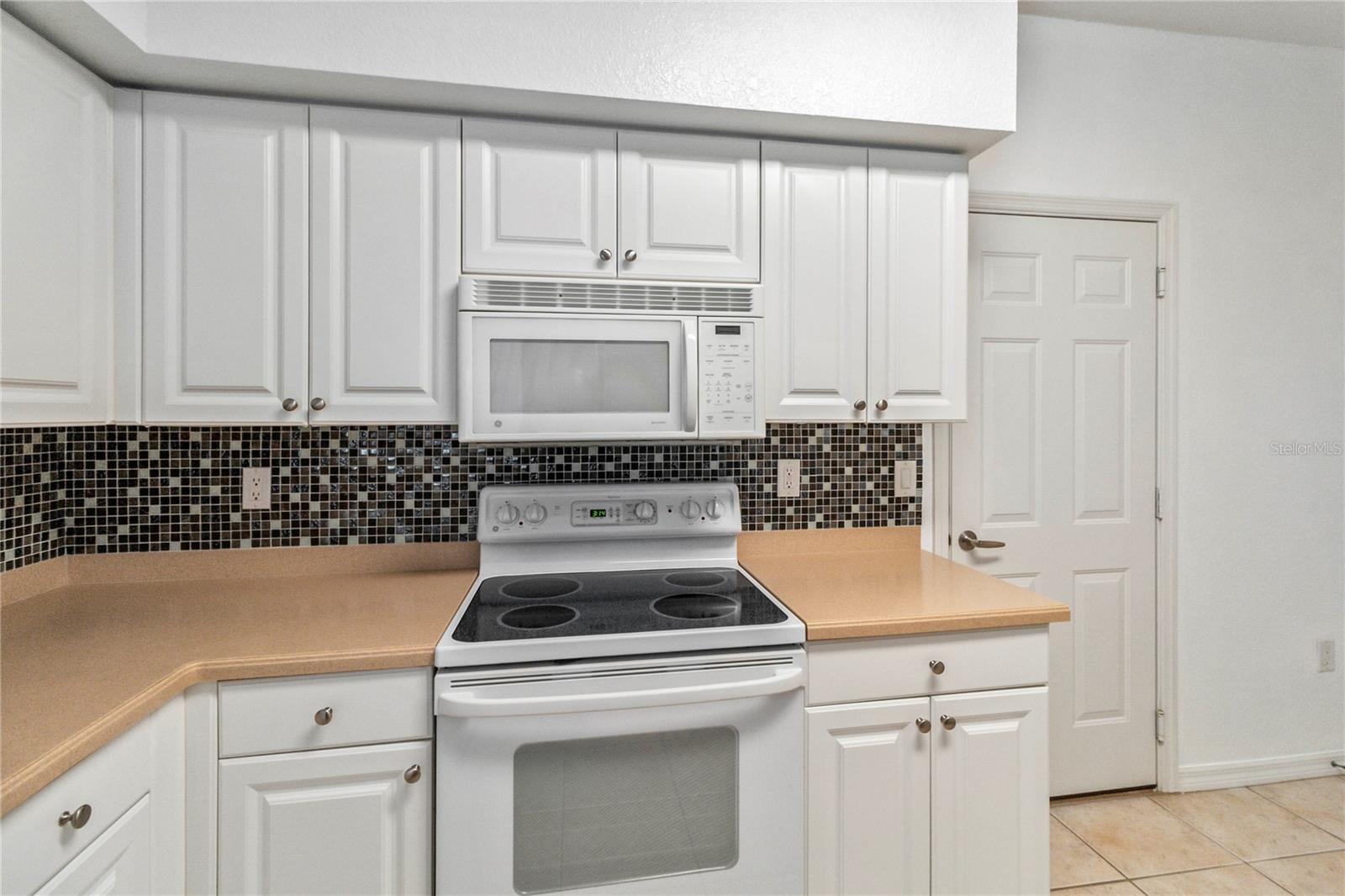 Image 7 of 29 For 6351 Bay Cedar Lane