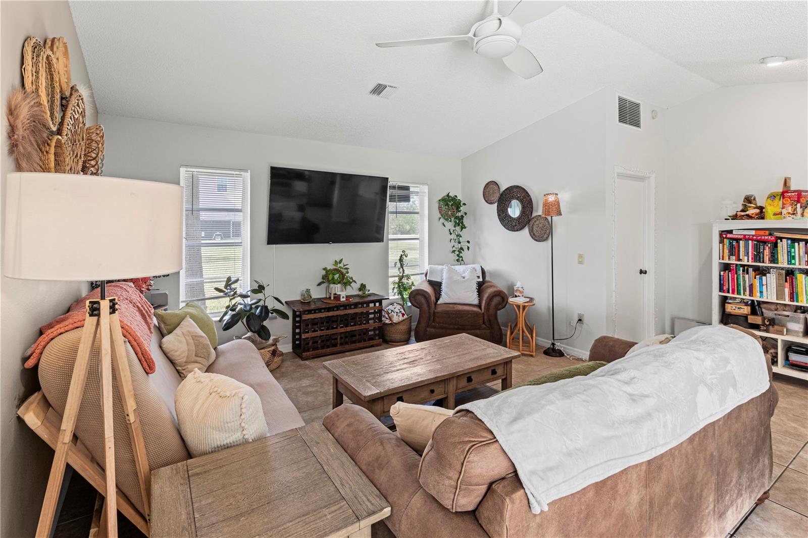 Image 10 of 38 For 9008 Allapata Lane