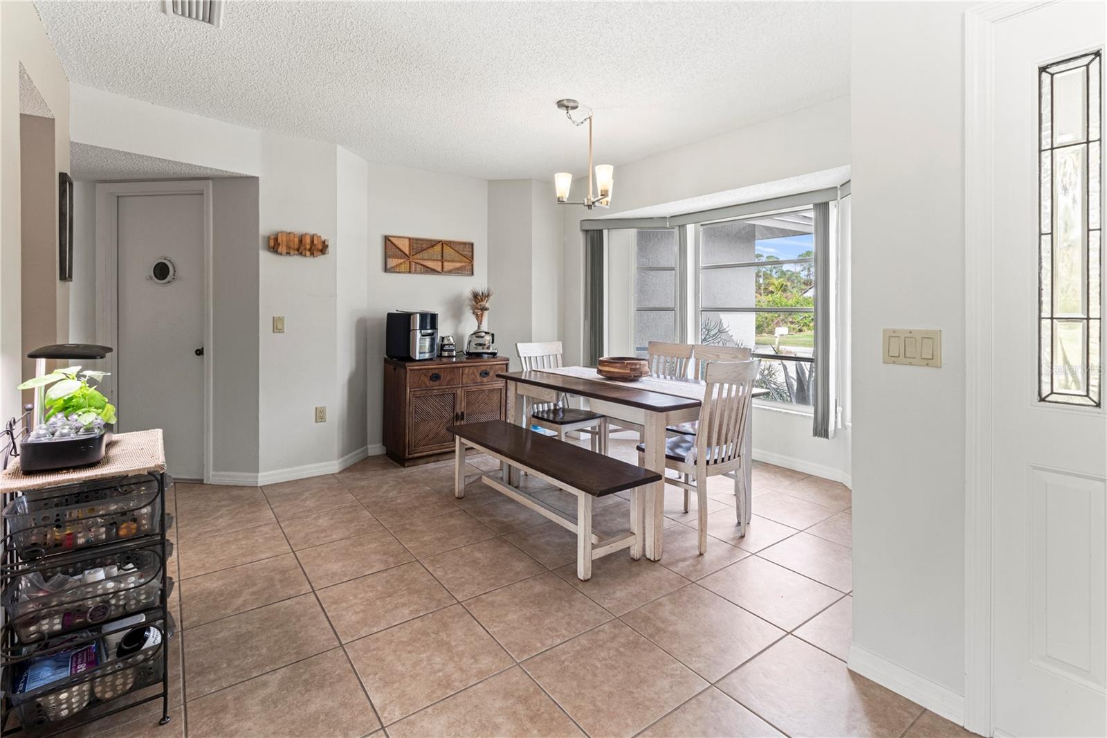 Image 7 of 38 For 9008 Allapata Lane