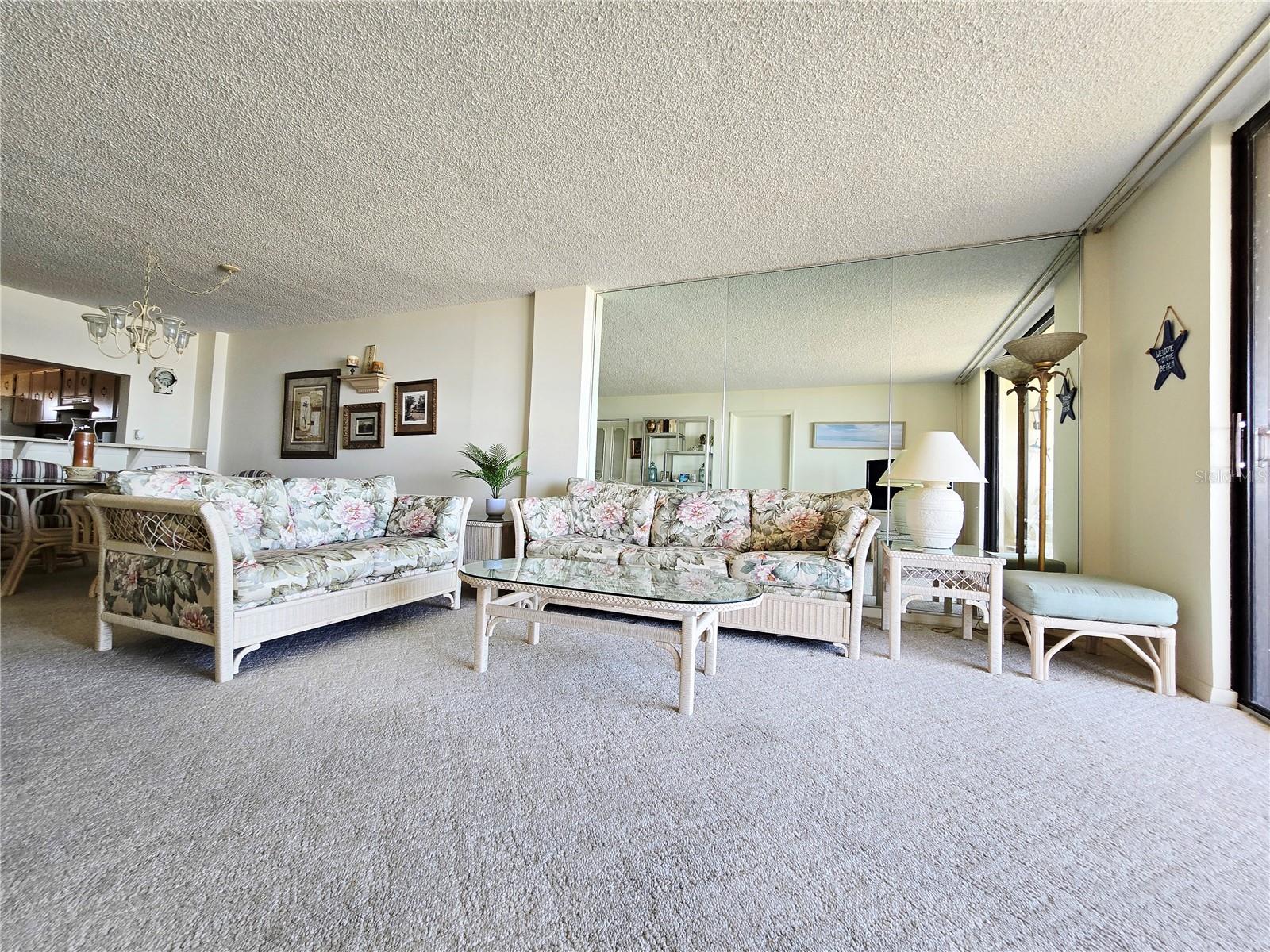 Image 16 of 69 For 1890 Atlantic Avenue 604