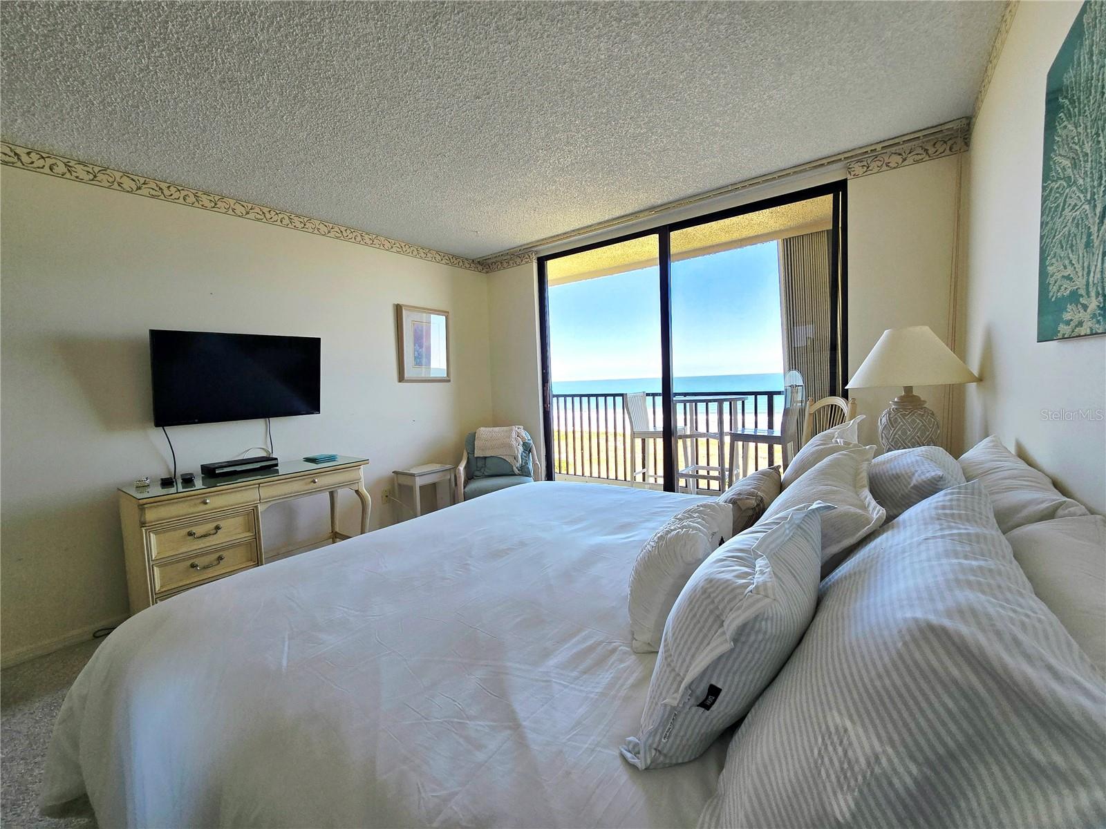 Image 21 of 69 For 1890 Atlantic Avenue 604