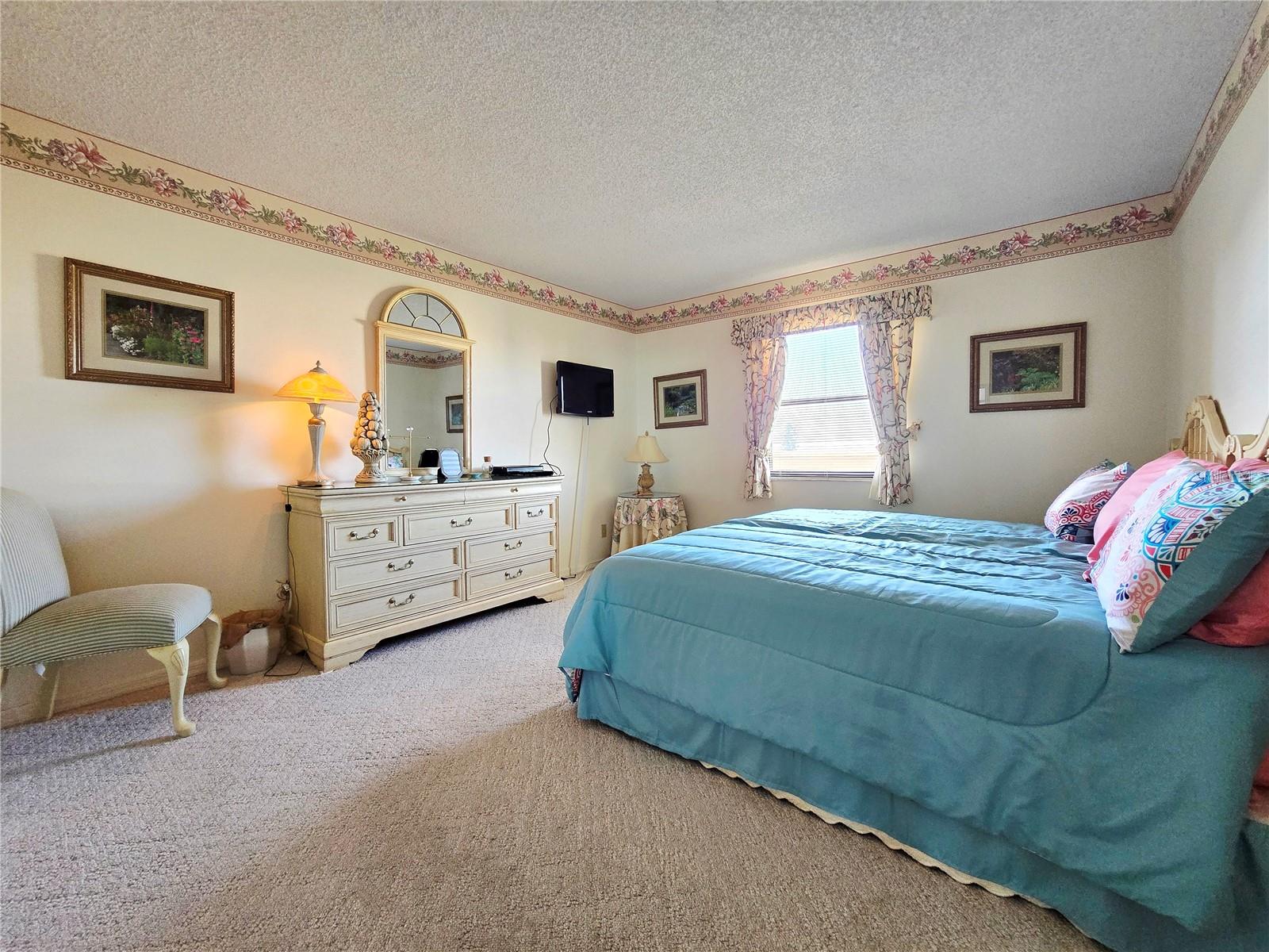 Image 23 of 69 For 1890 Atlantic Avenue 604