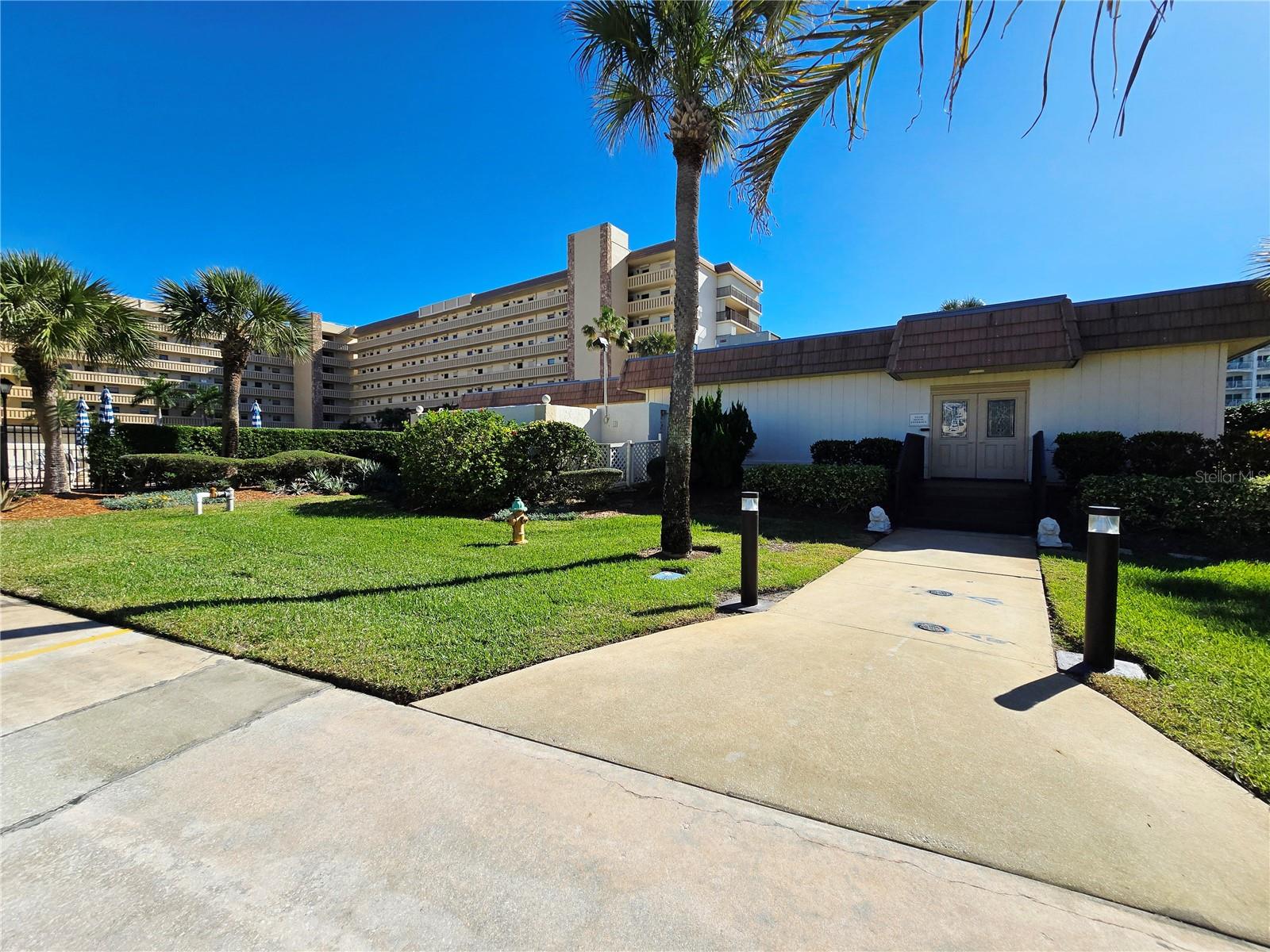 Image 53 of 69 For 1890 Atlantic Avenue 604