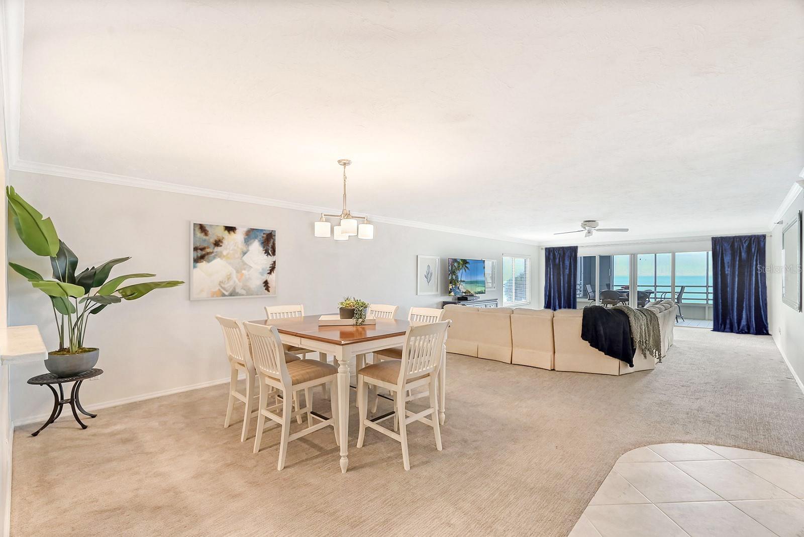 Image 7 of 33 For 550 Flamingo Drive 202