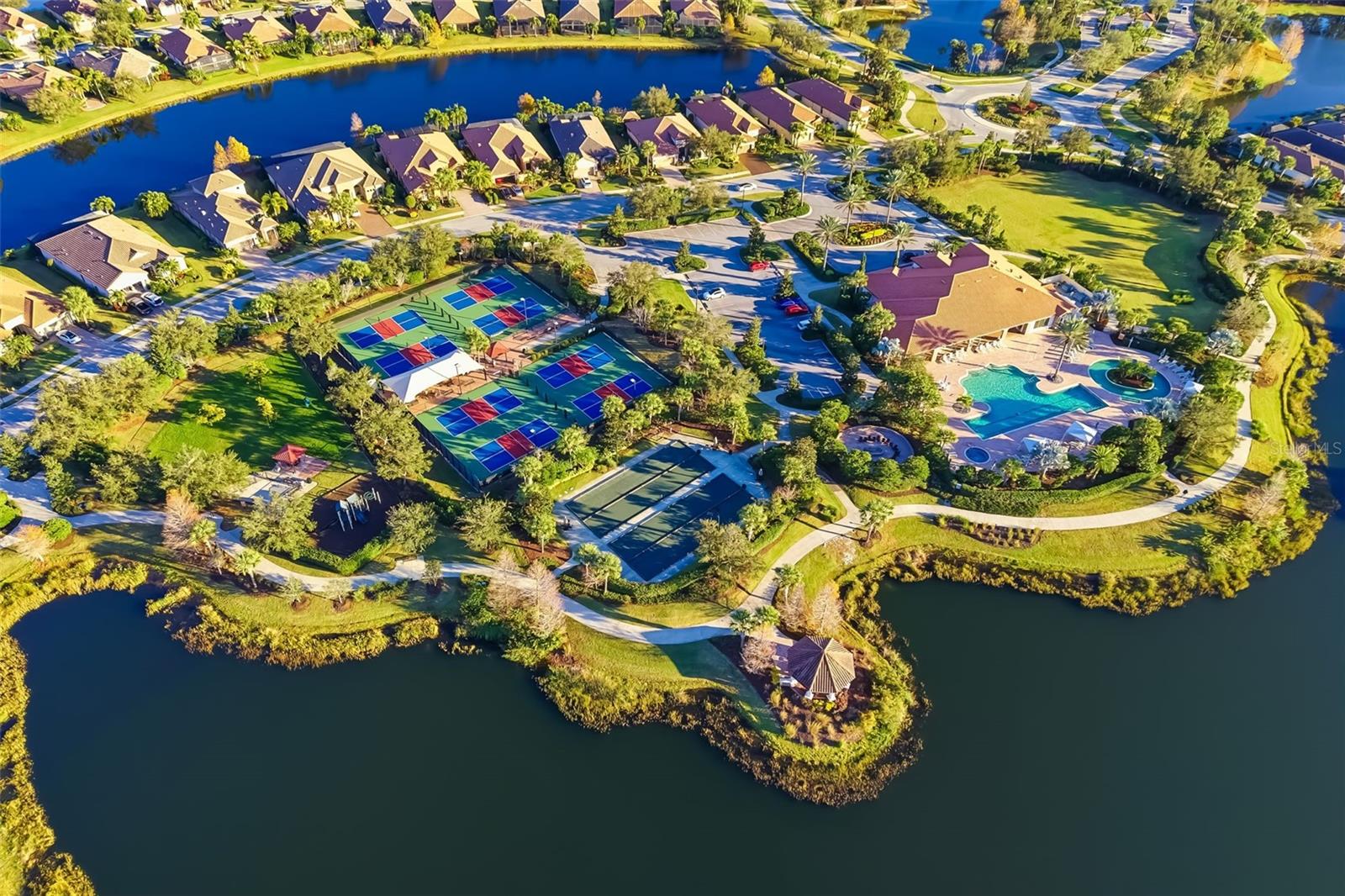 Image 43 of 65 For 12729 Del Corso Loop