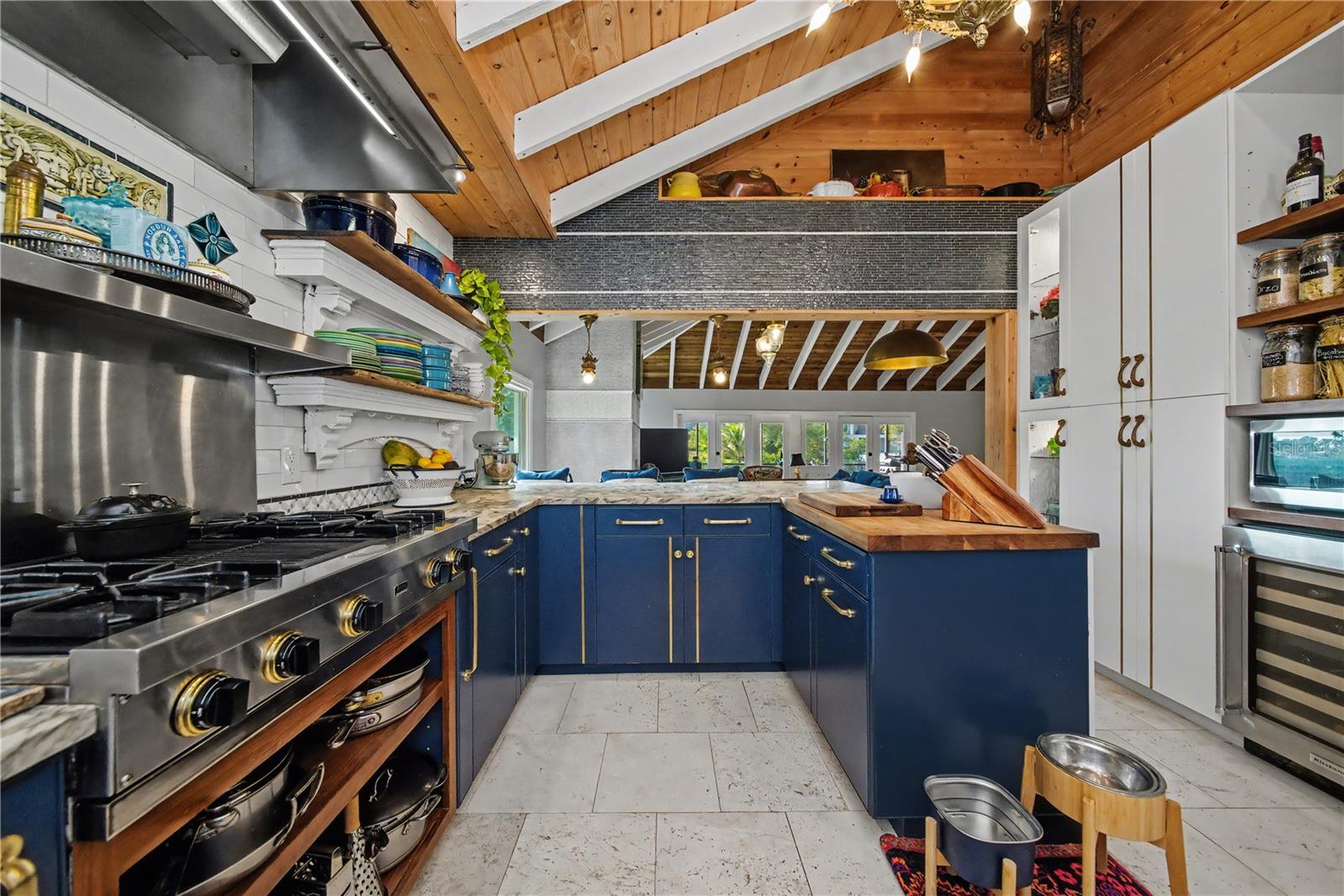 Image 35 of 77 For 5116 Admiral Place