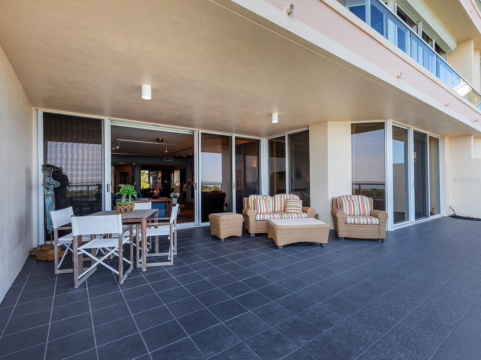 Image 10 of 44 For 3040 Grand Bay Boulevard 213