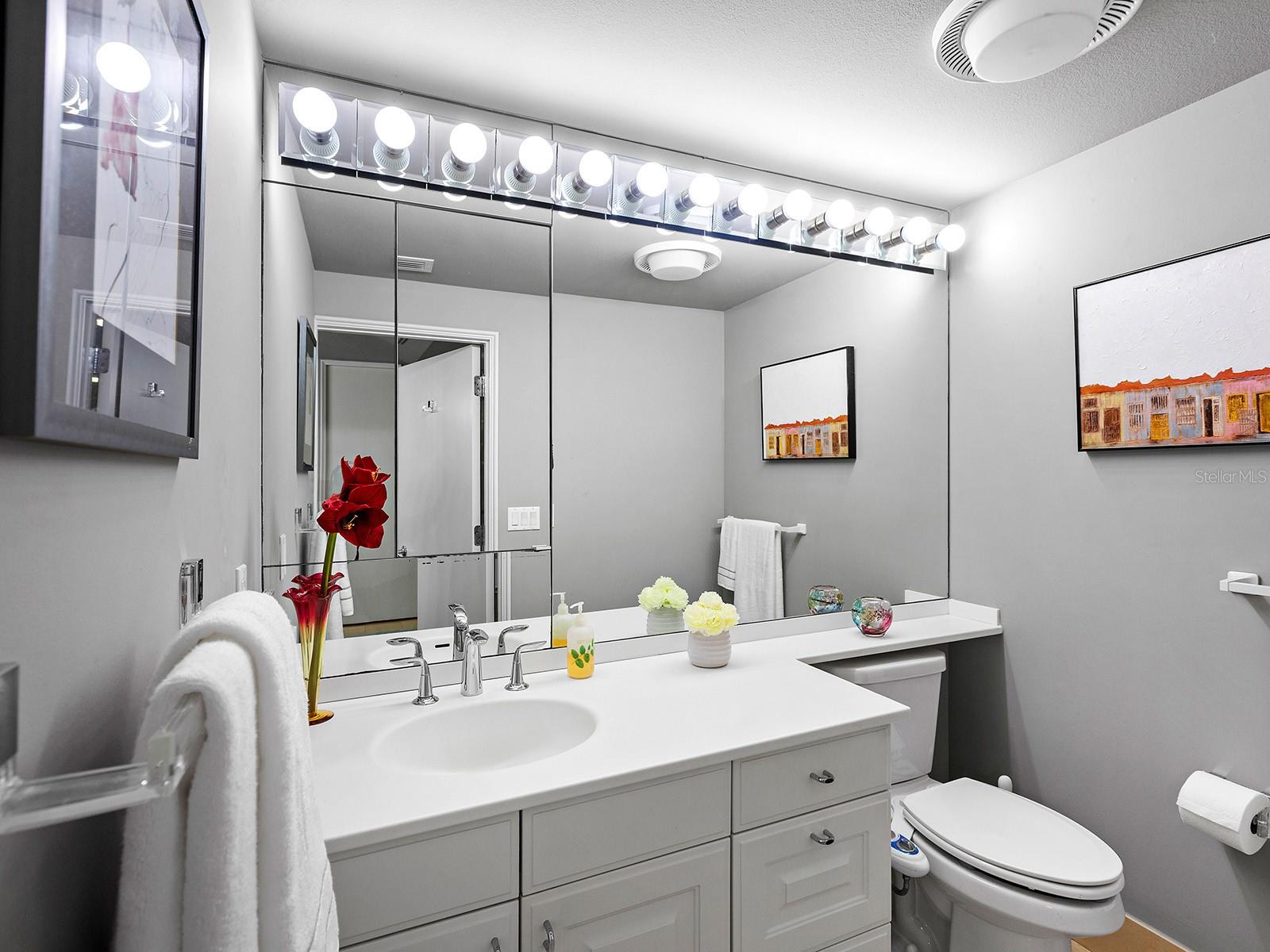 Image 22 of 44 For 3040 Grand Bay Boulevard 213