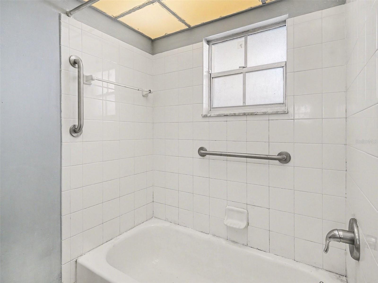 Image 16 of 28 For 4516 3rd Street Circle W 333