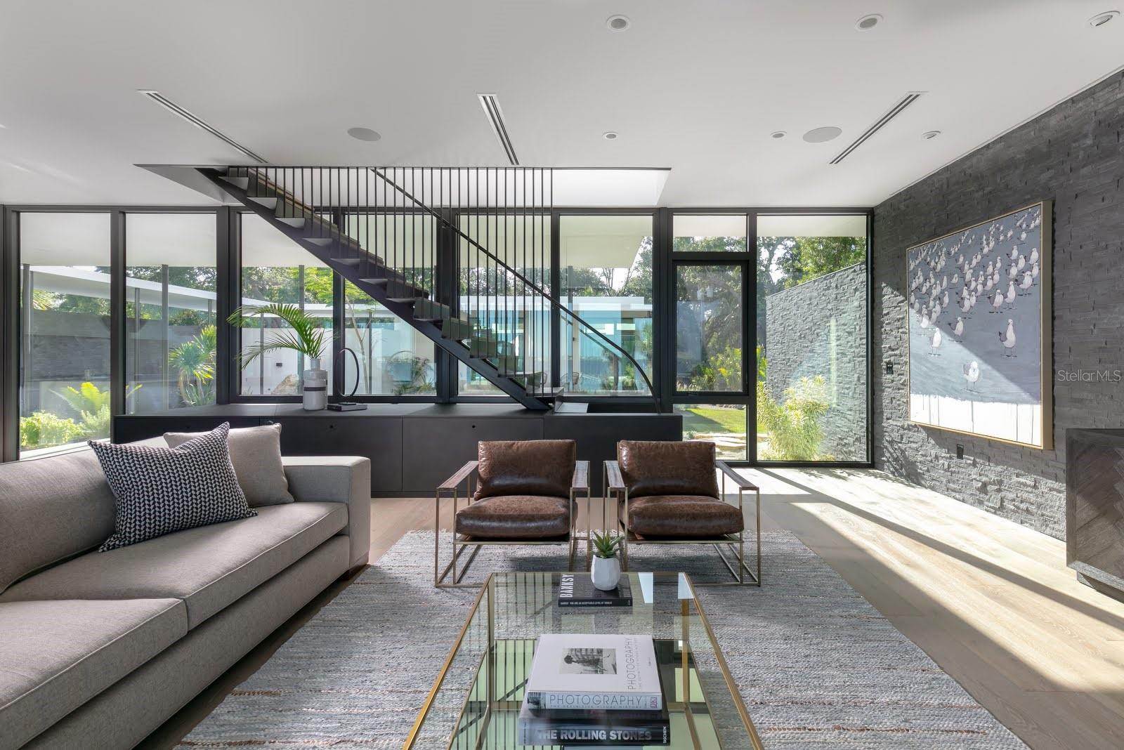 Image 33 of 74 For 1500 Bayview Drive