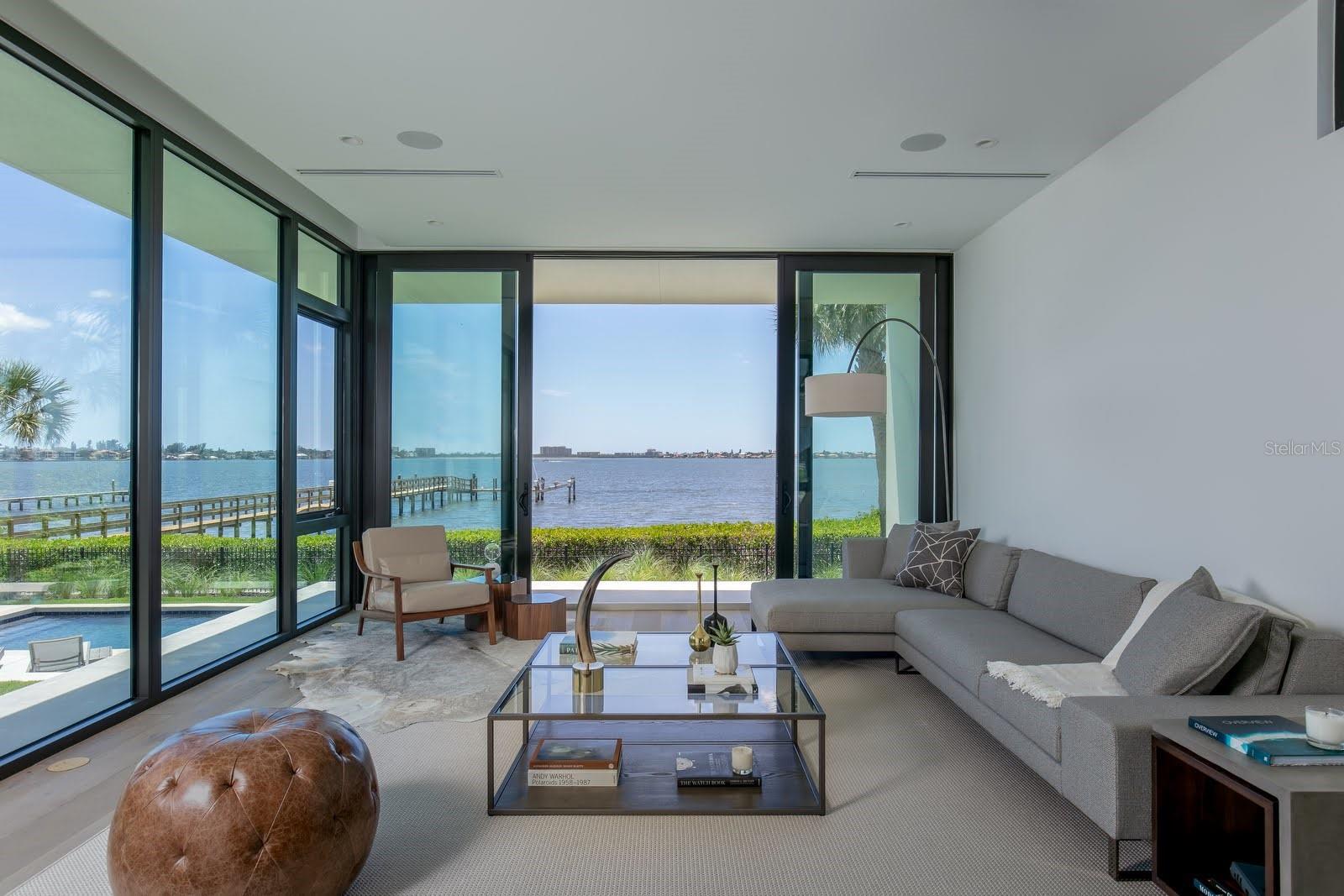 Image 40 of 74 For 1500 Bayview Drive