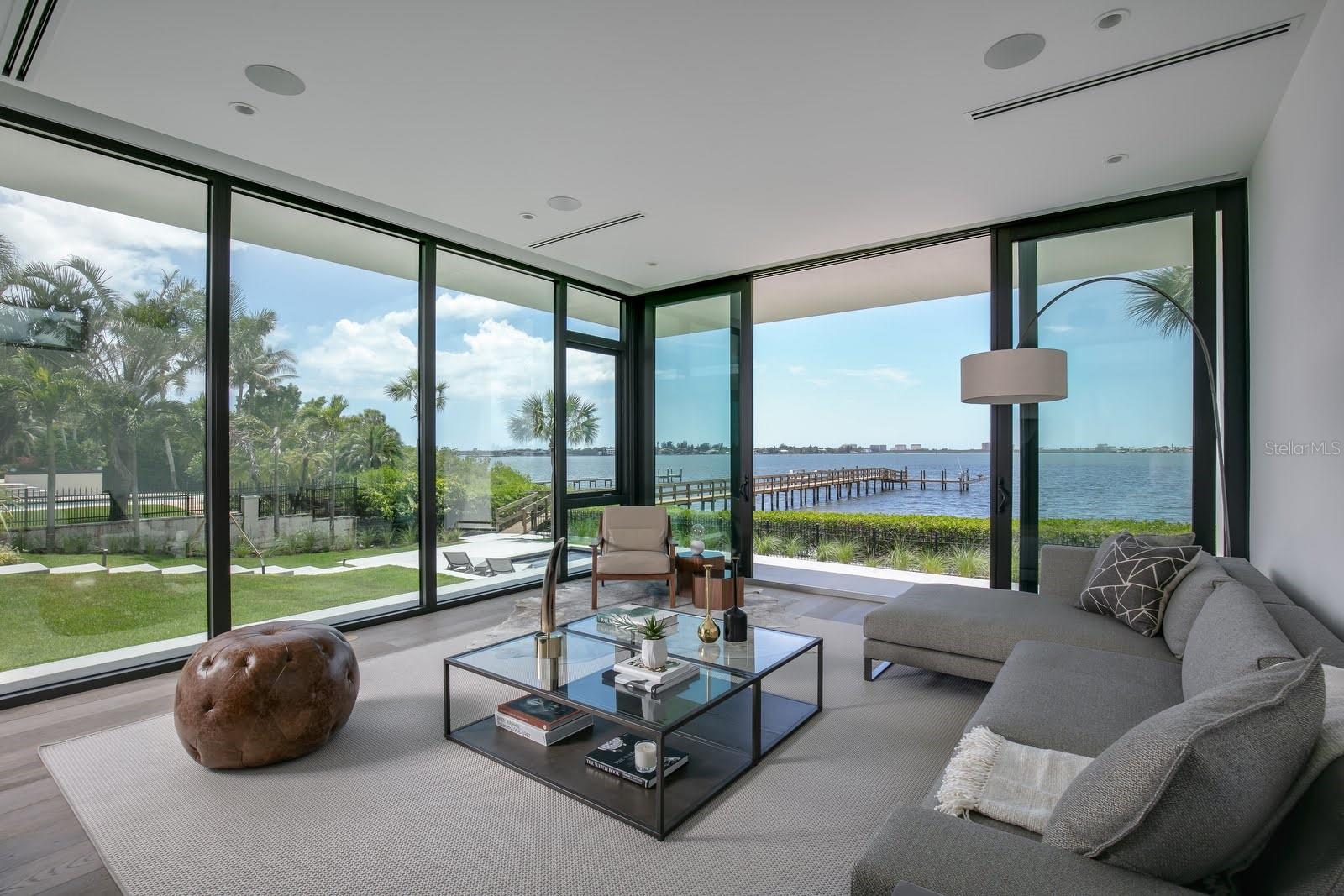 Image 41 of 74 For 1500 Bayview Drive