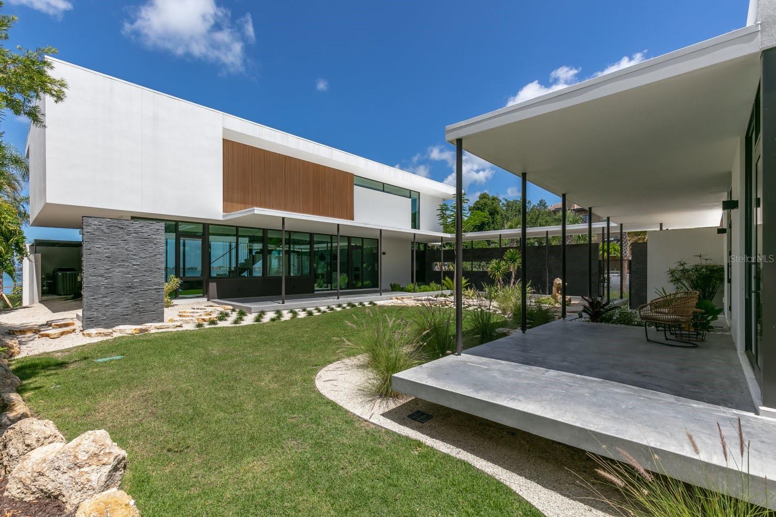 Image 61 of 74 For 1500 Bayview Drive