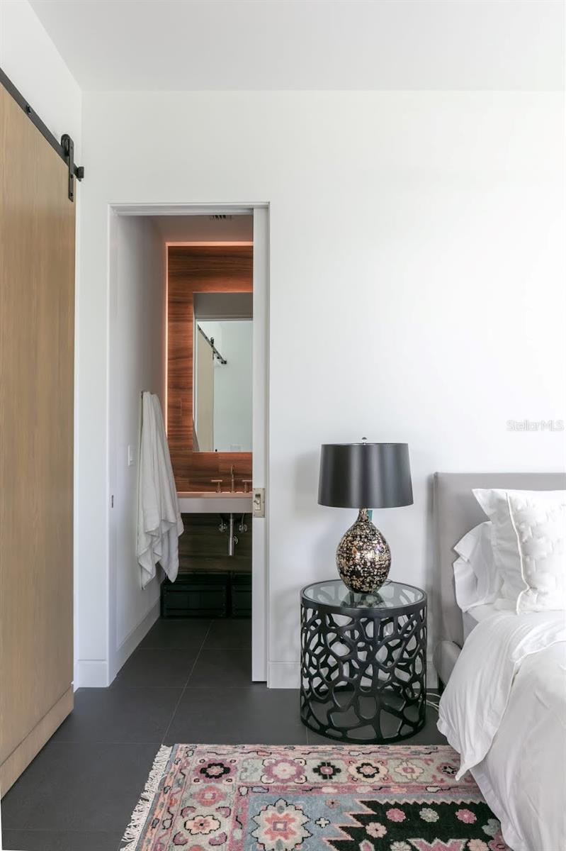 Image 73 of 74 For 1500 Bayview Drive