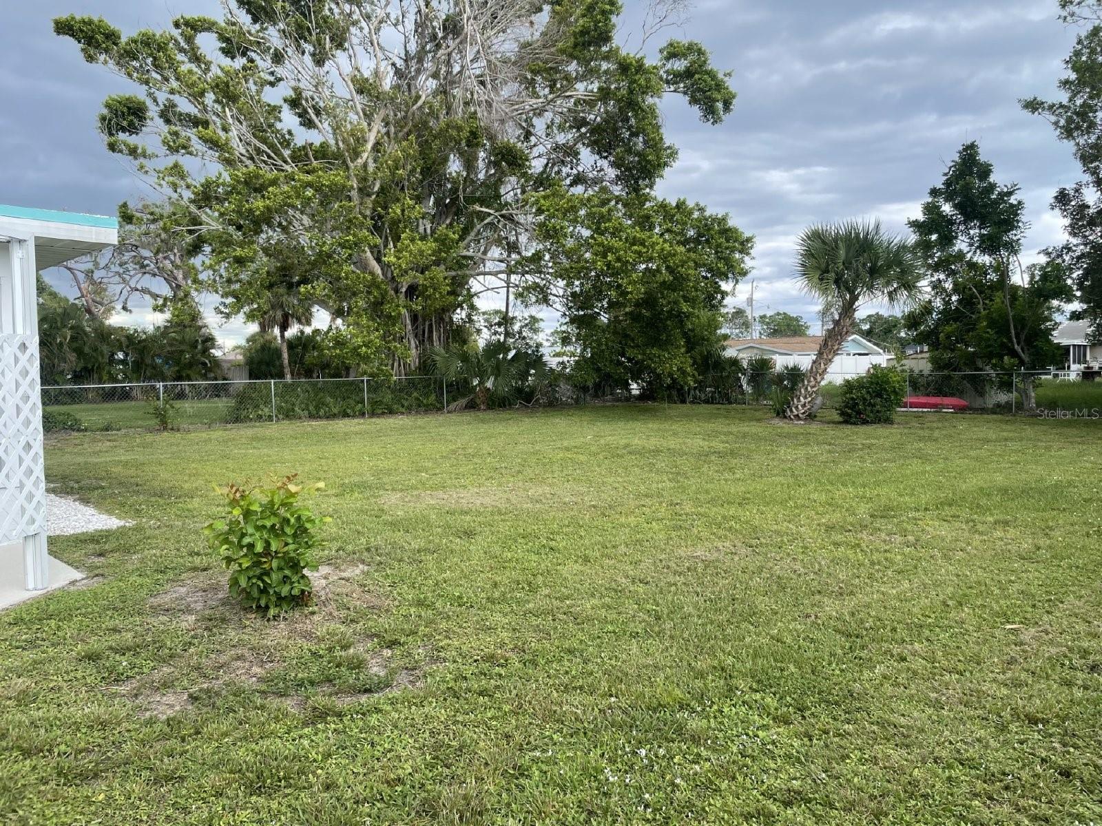 Image 20 of 21 For 2027 Georgia Avenue