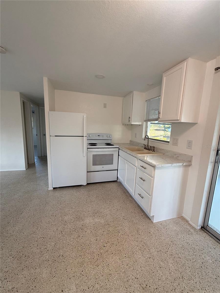 Image 7 of 21 For 2027 Georgia Avenue