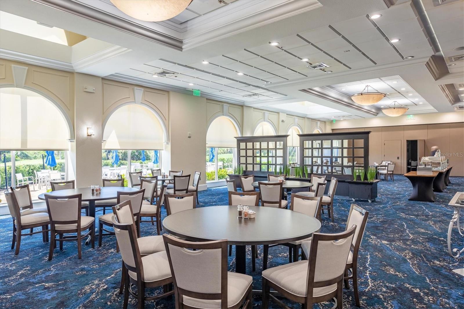 Image 37 of 71 For 9641 Castle Point Drive 1221