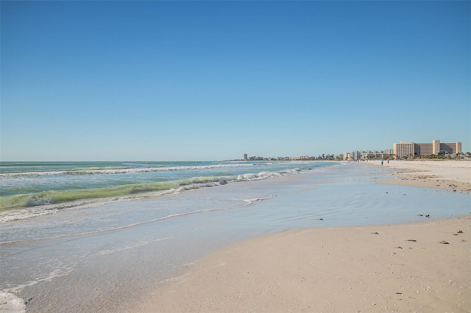 Image 3 of 30 For 6300 Midnight Pass Road 21