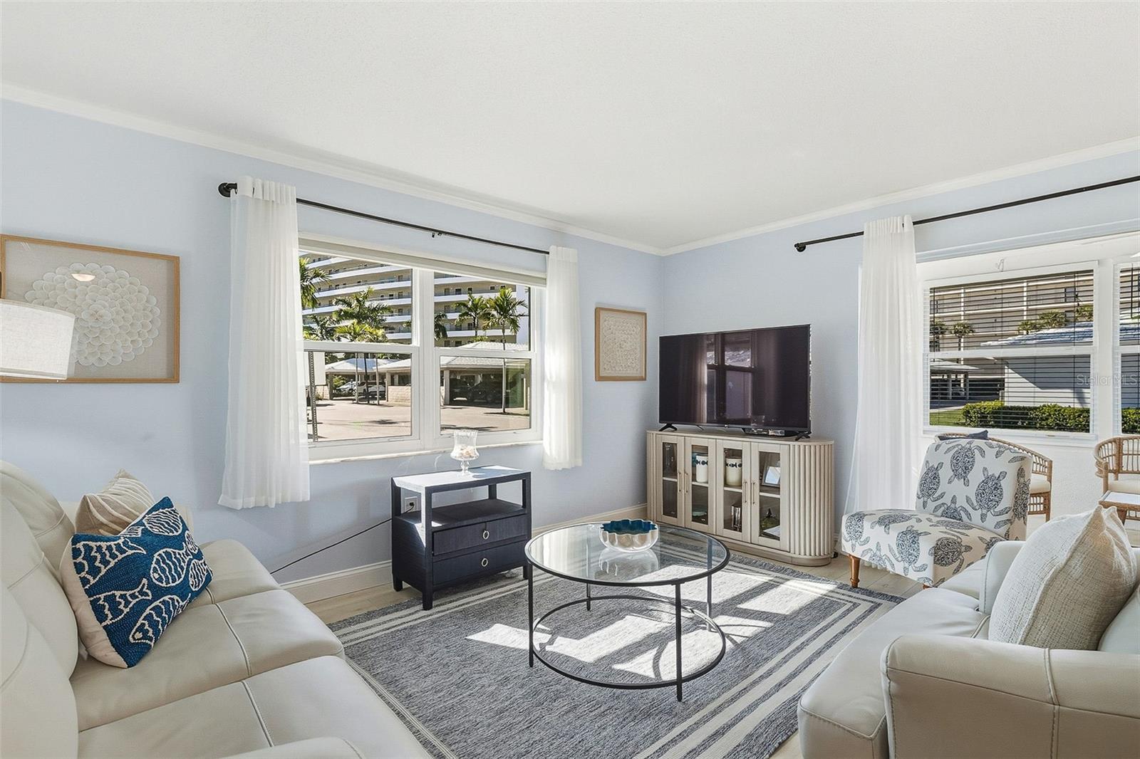 Image 7 of 30 For 6300 Midnight Pass Road 21