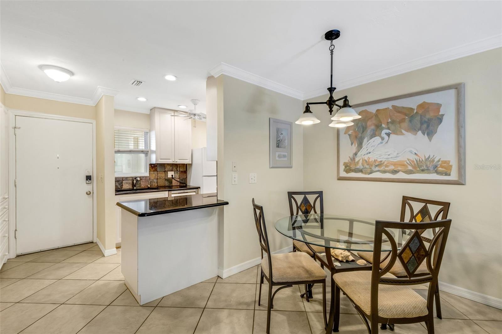 Image 3 of 42 For 5661 Midnight Pass Road 401