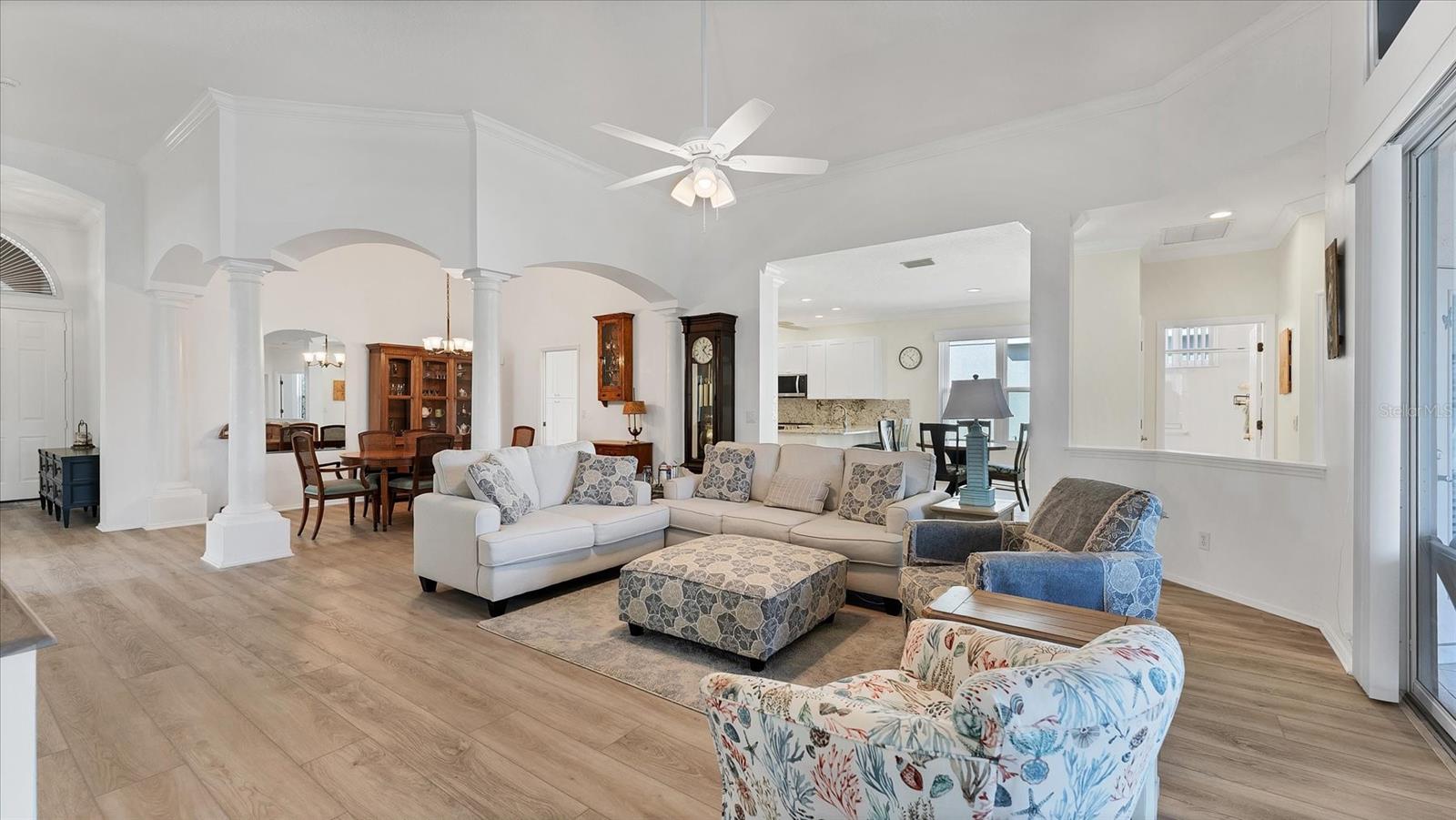 Image 10 of 51 For 5107 55th Street Circle W