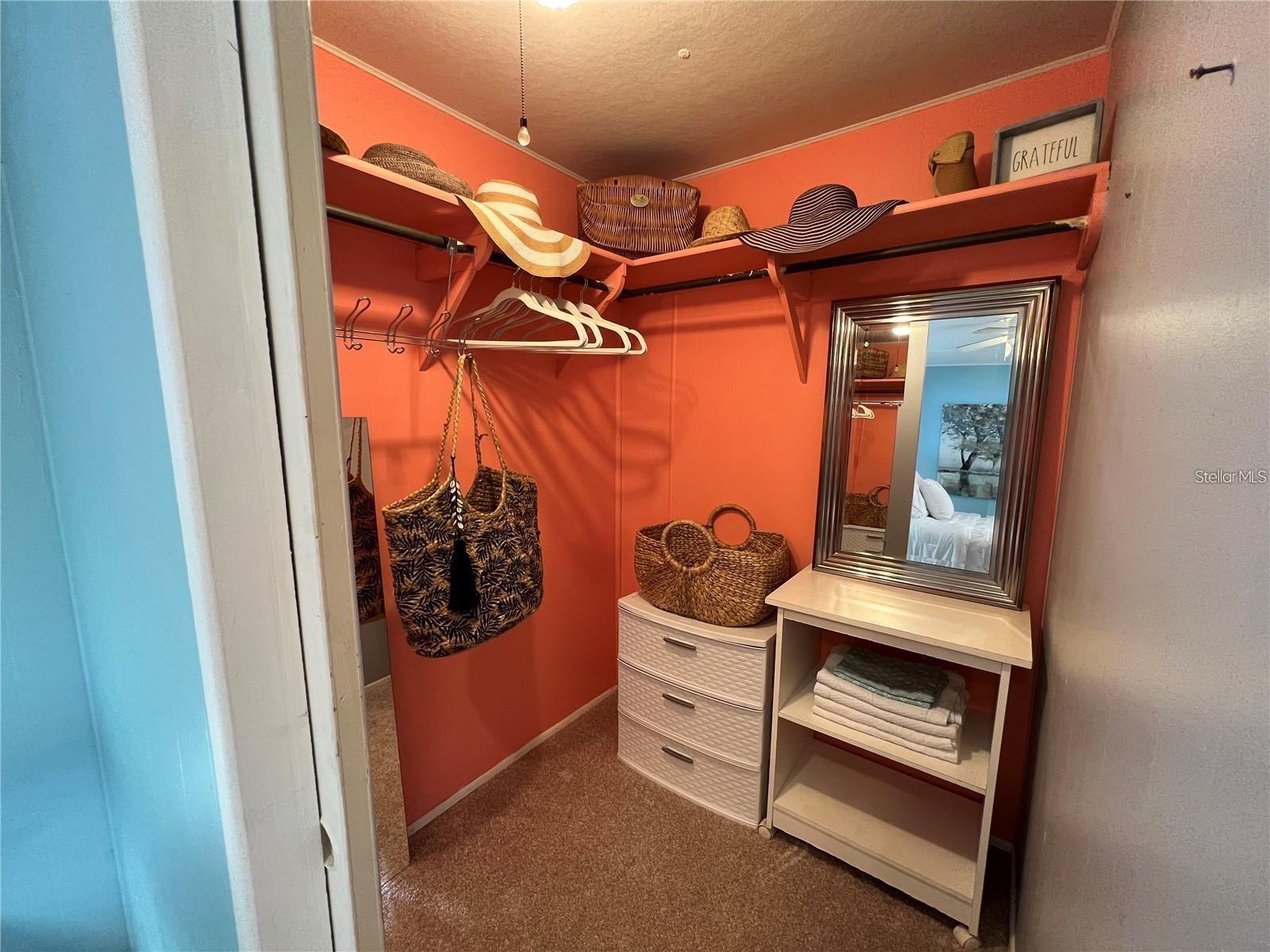 Image 17 of 36 For 4221 11th Street E