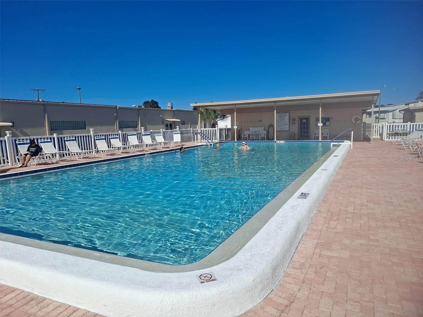 Image 28 of 36 For 4221 11th Street E