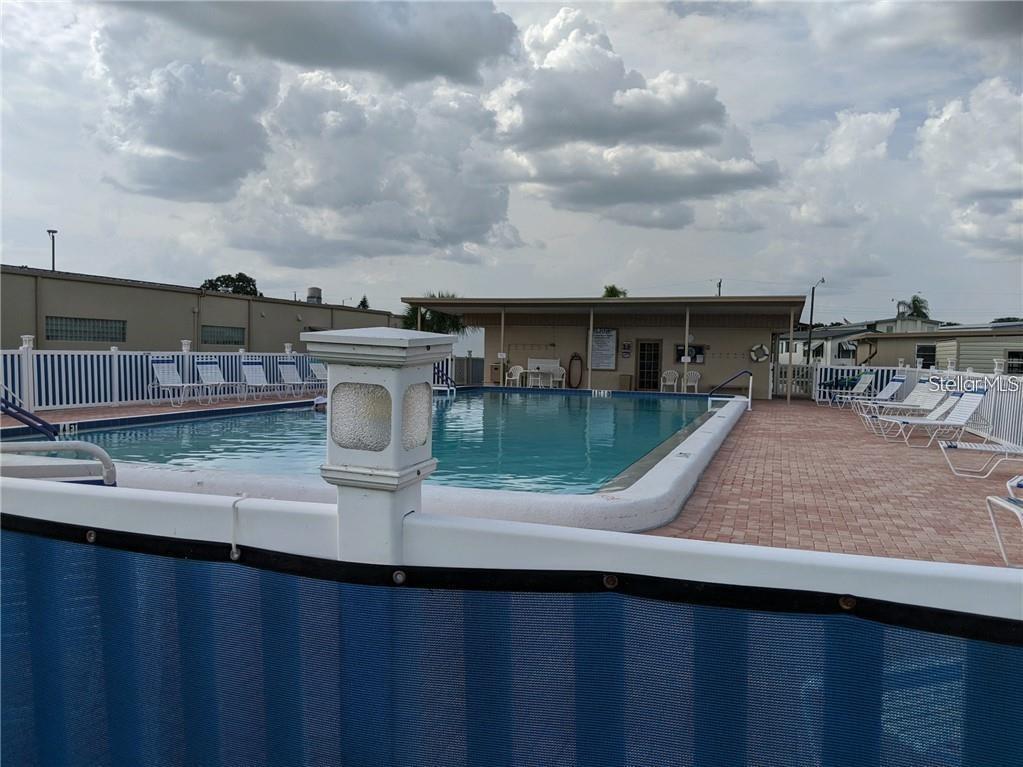 Image 29 of 36 For 4221 11th Street E