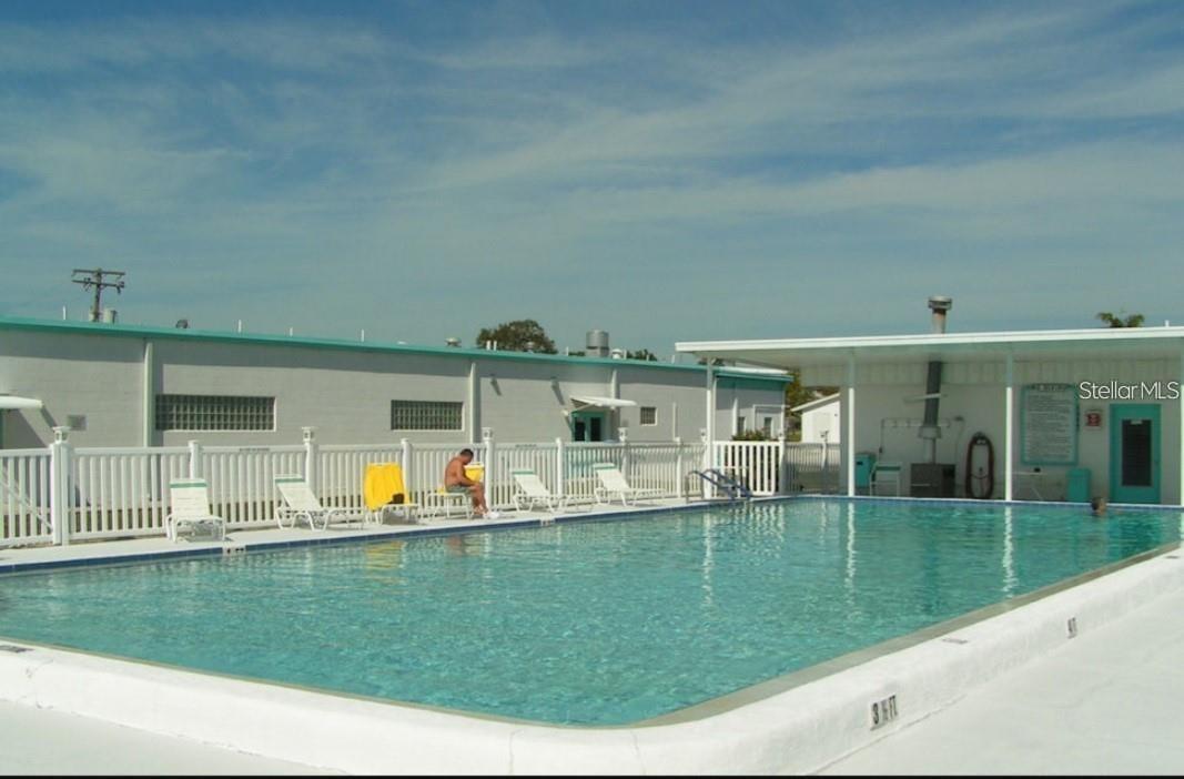 Image 30 of 36 For 4221 11th Street E