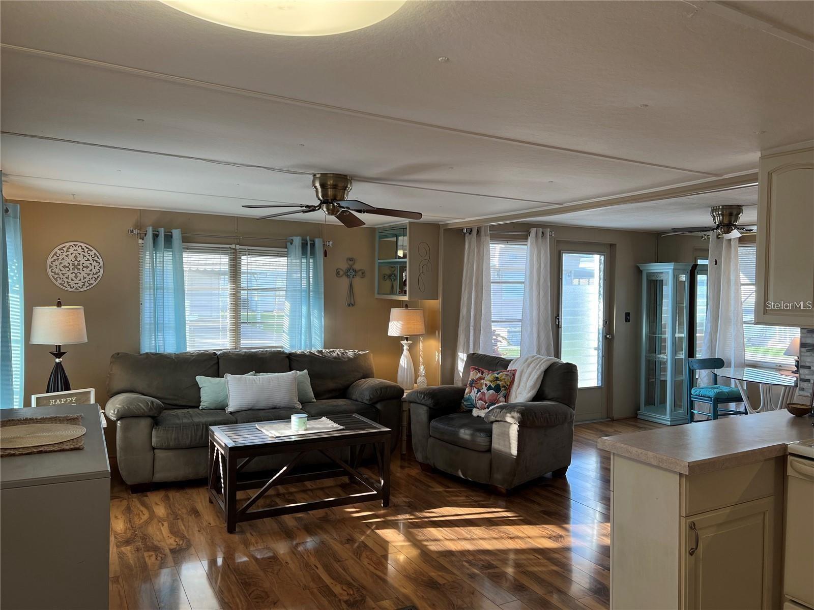 Image 7 of 36 For 4221 11th Street E