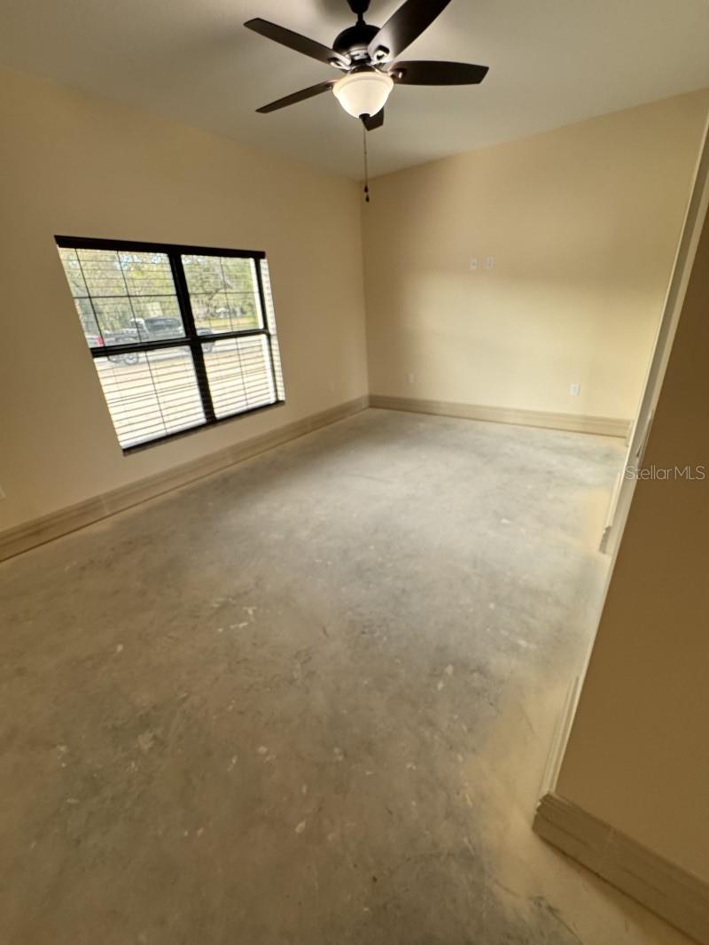 Image 11 of 31 For 1911 7th Avenue