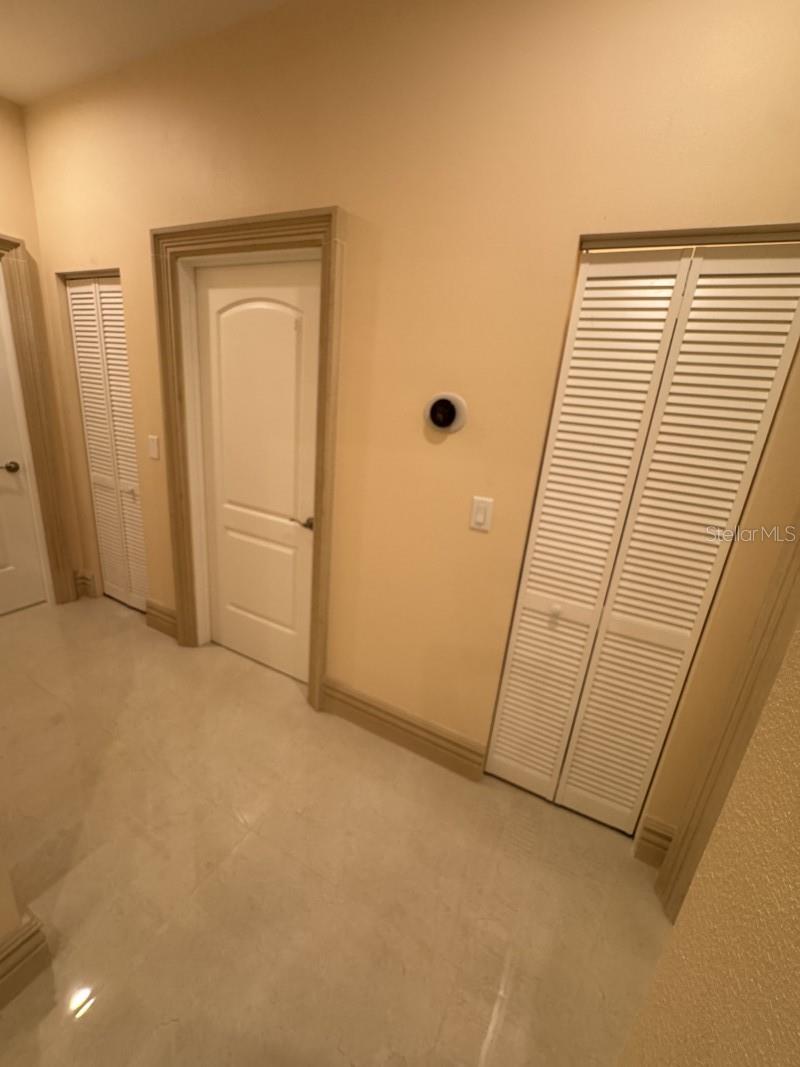 Image 12 of 31 For 1911 7th Avenue