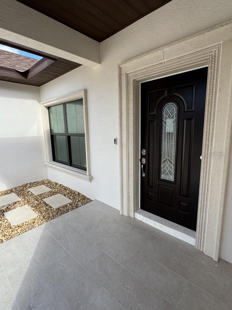 Image 9 of 31 For 1911 7th Avenue