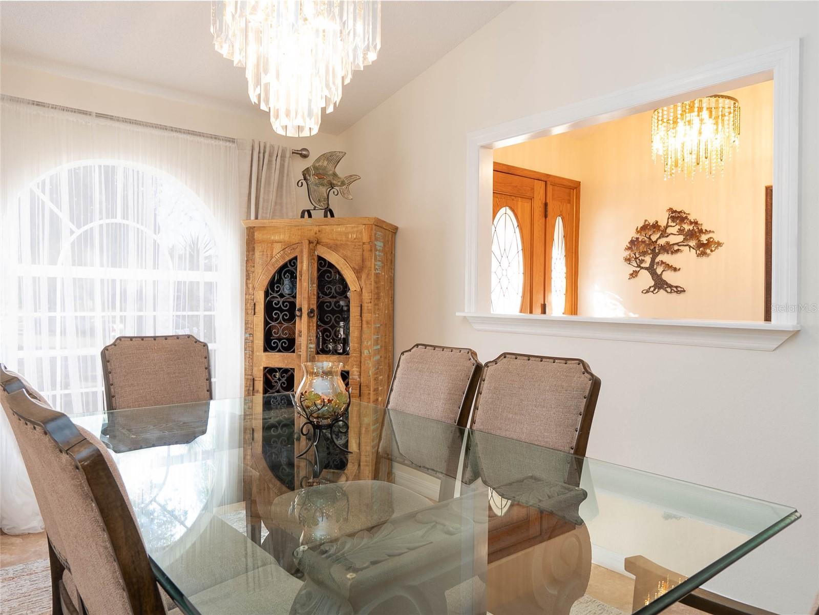 Image 11 of 68 For 2144 Black Oak Court