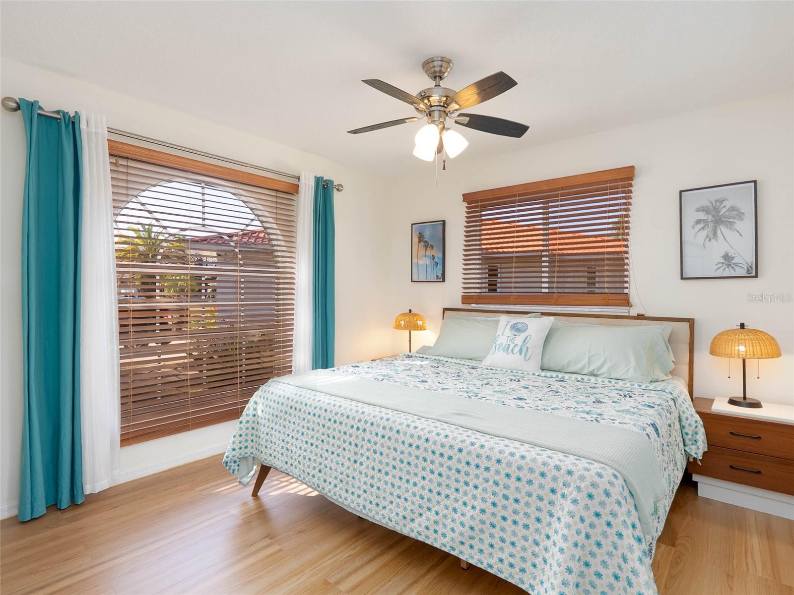 Image 33 of 68 For 2144 Black Oak Court