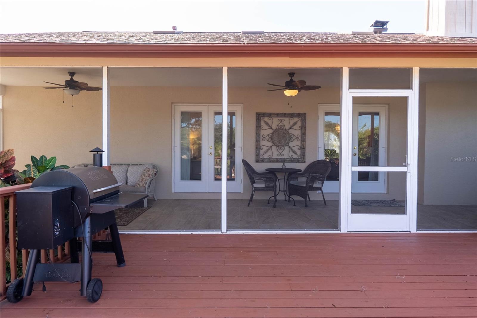 Image 43 of 68 For 2144 Black Oak Court