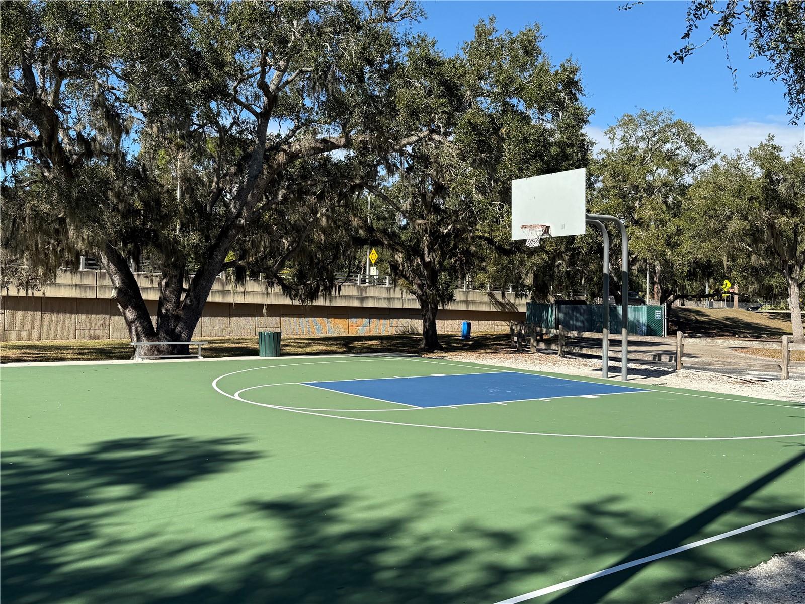 Image 66 of 68 For 2144 Black Oak Court