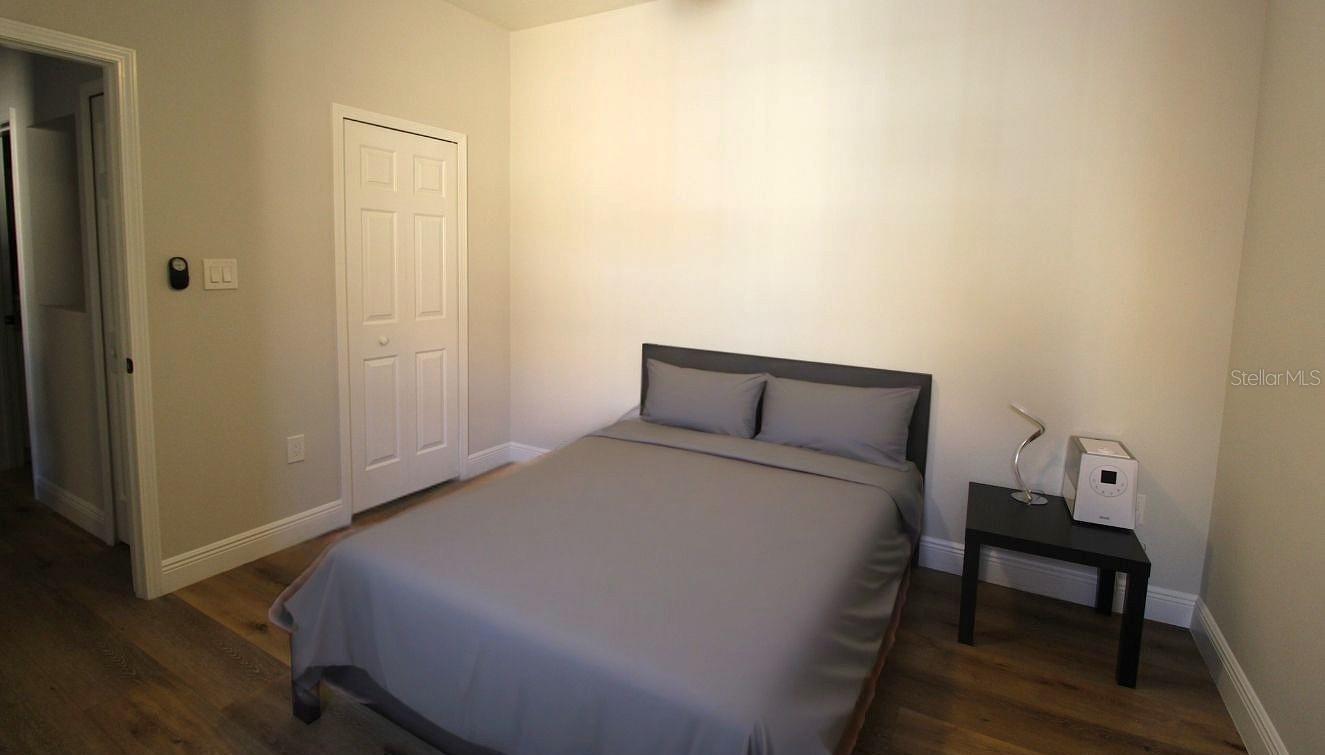 Image 12 of 21 For 3806 Parkridge Circle 21-105