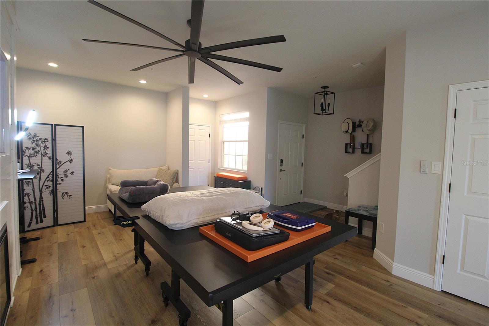 Image 9 of 21 For 3806 Parkridge Circle 21-105