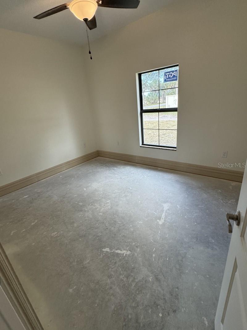 Image 7 of 42 For 2383 2nd Court