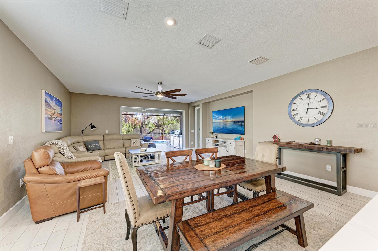 Image 15 of 74 For 6029 Maidenstone Way